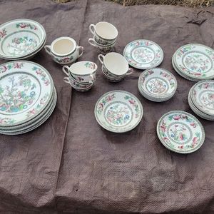 Preowned 44 Piece Set of Johnson Brothers "Indian Tree" Dinnerware Set.